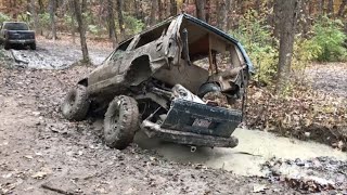 Offroad Fails and Wins  Hilarious and Extreme 4x4 Compilation [upl. by Leopoldeen]