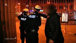 Bundespolizei am Frankfurter Hauptbahnhof Doku 2016 [upl. by Yenolem]